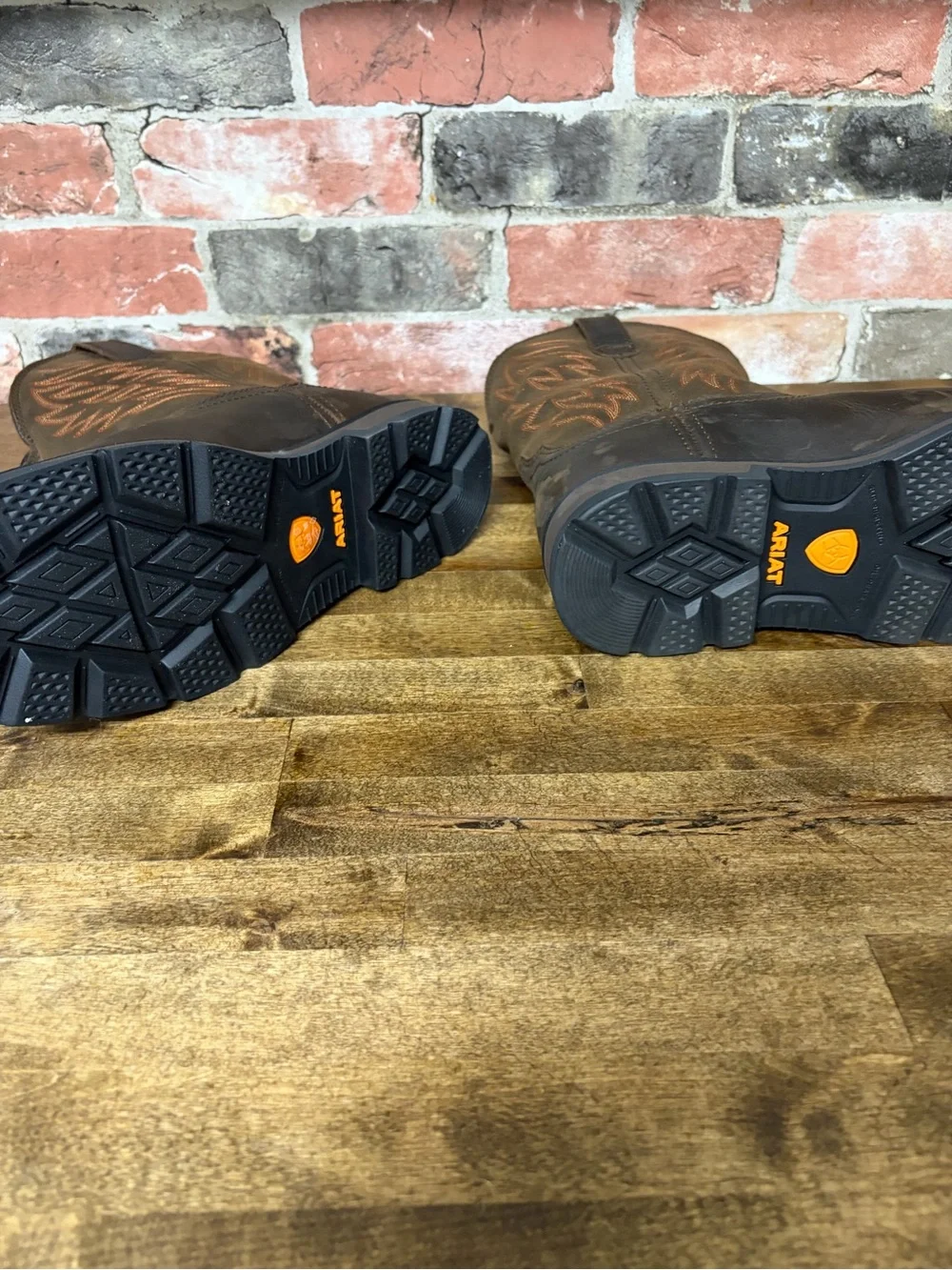 Ariat sturdy brown